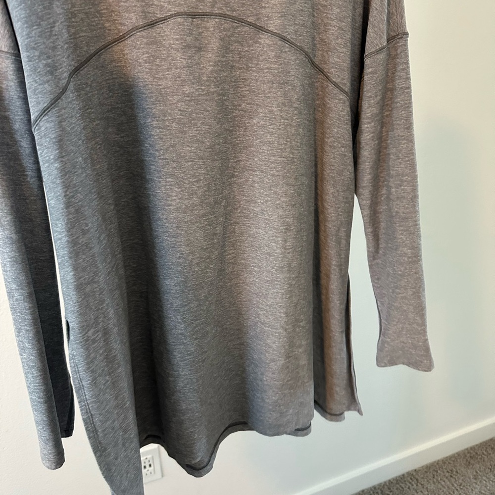 Lululemon Unwind Long Sleeve Shirt with Side Slits - Picture 3 of 8